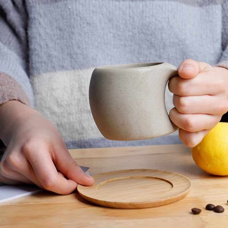 Classic Sophistication: Olevo Retro Ceramic Mug with Tray